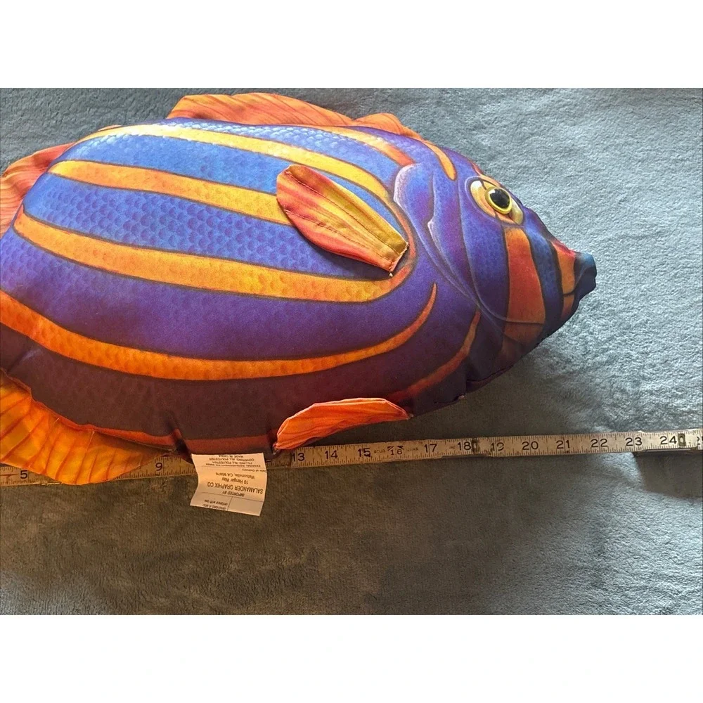 VTG Salamander Graphics Plush Colorful Queen Angelfish Large Throw Pillow 22